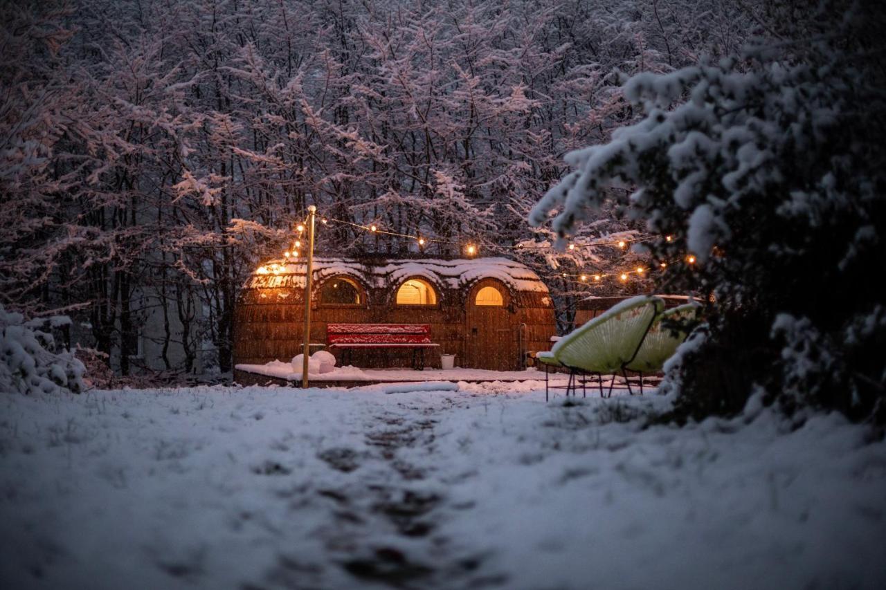 Das Schoene Leben Pop-Up Hotel Hornberg Exteriör bild