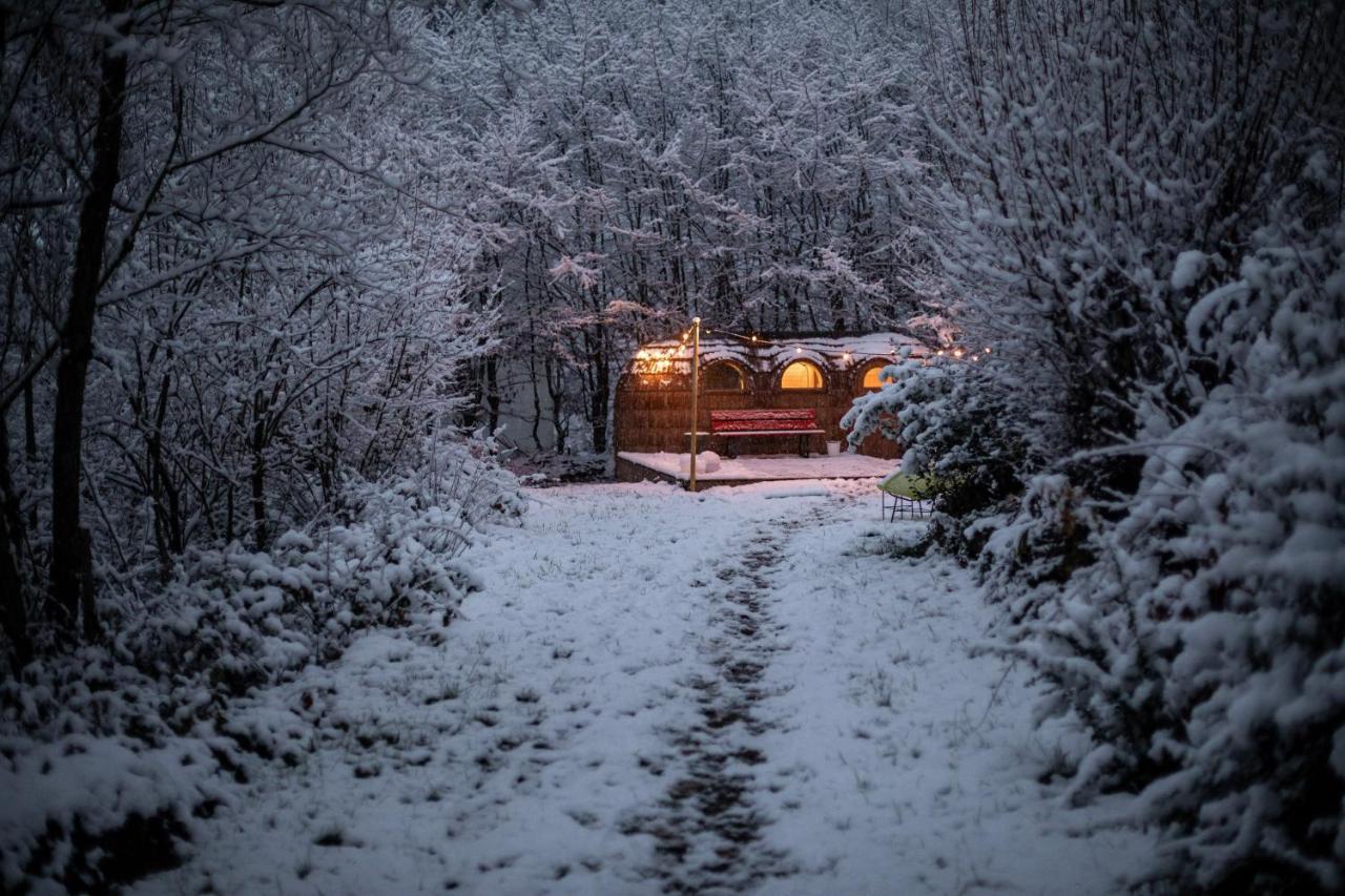 Das Schoene Leben Pop-Up Hotel Hornberg Exteriör bild