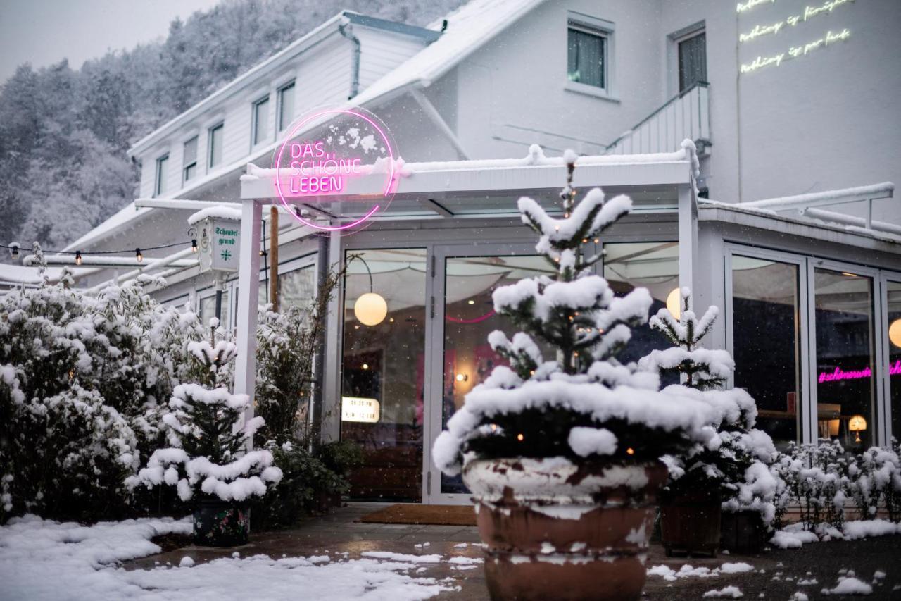 Das Schoene Leben Pop-Up Hotel Hornberg Exteriör bild