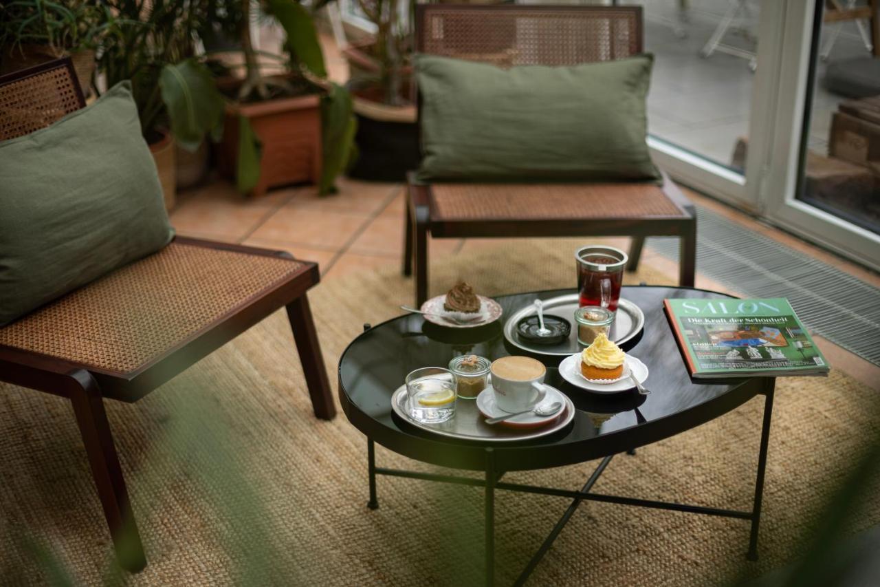 Das Schoene Leben Pop-Up Hotel Hornberg Exteriör bild